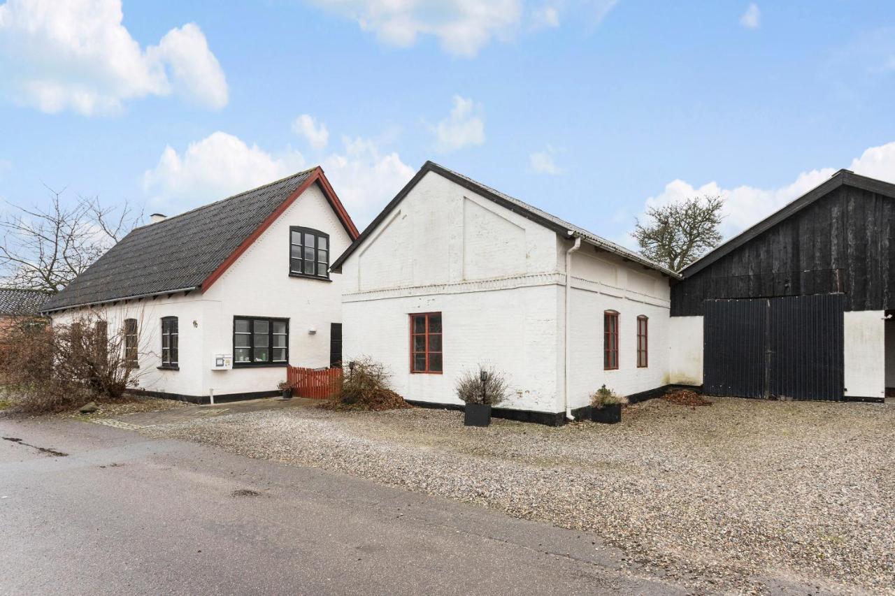 Bed & Breakfast “Den Gamle Lade I Hejls” Dış mekan fotoğraf